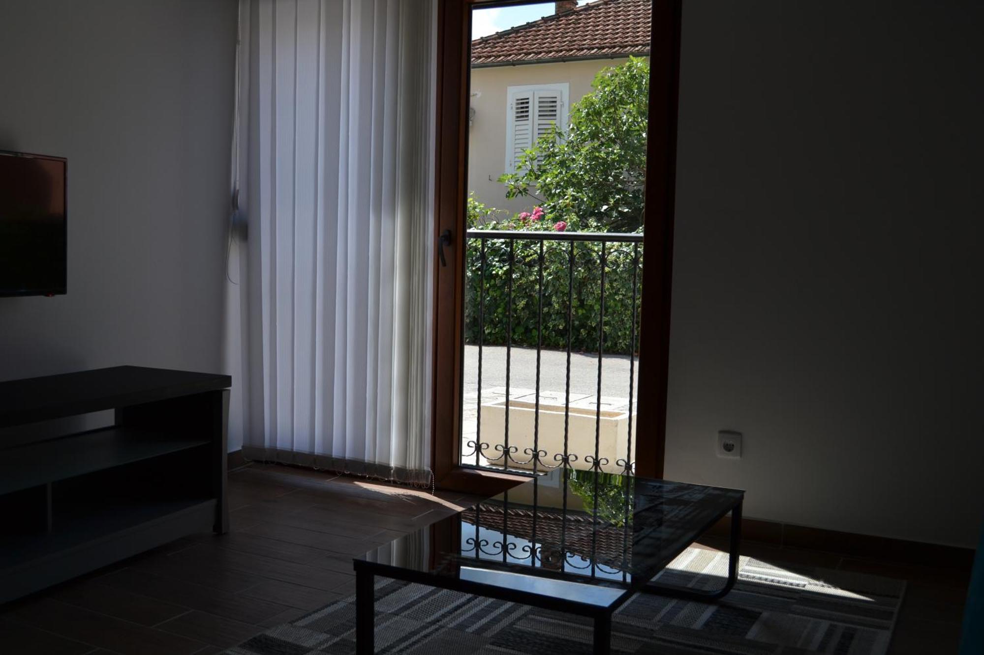 Apartments Porat ティヴァト エクステリア 写真